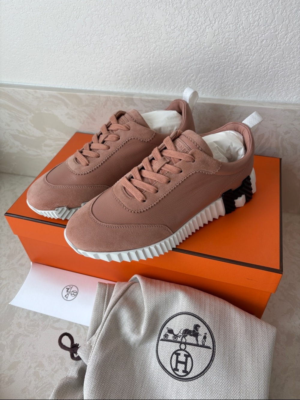 Hermes Bouncing Sneaker Pink Suede & Leather